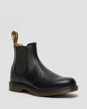 Black Doctor Martens 2976 Smooth Leather Chelsea Boots (Smooth Leather) | FH65-B9OK