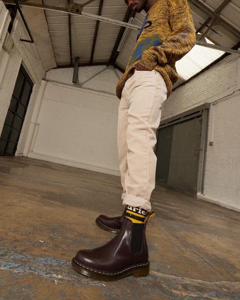 Burgundy Doctor Martens 2976 Yellow Stitch Smooth Leather Chelsea Boots (Smooth Leather) | IL19-O4OF