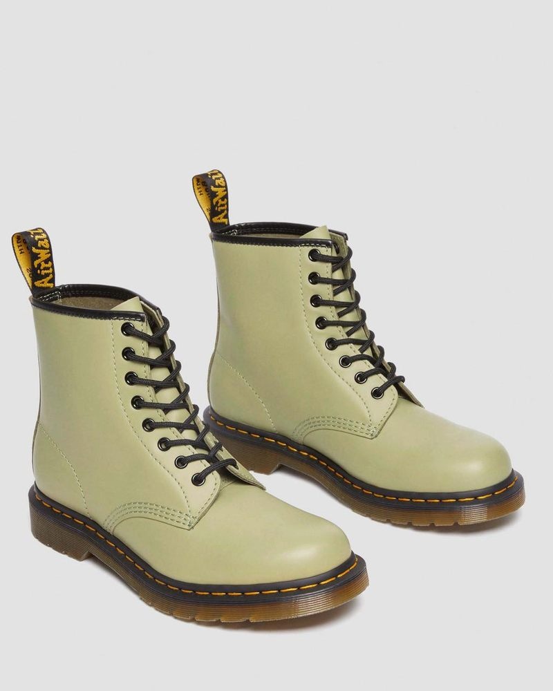 Pale Olive Doctor Martens 1460 Smooth Leather Lace Up Boots (Smooth Leather) | HL23-V4RO