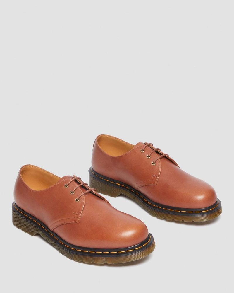 Saddle Tan Doctor Martens 1461 Carrara Leather Oxford Shoes (Carrara) | NB63-K9PZ