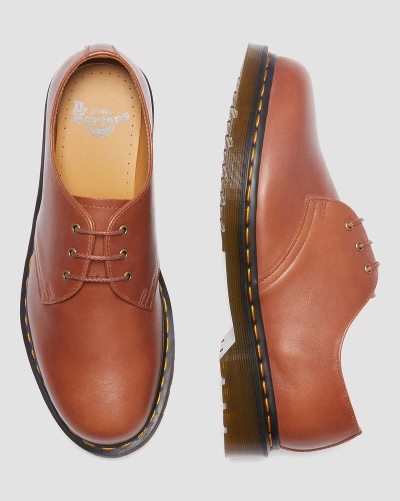 Saddle Tan Doctor Martens 1461 Carrara Leather Oxford Shoes (Carrara) | NB63-K9PZ